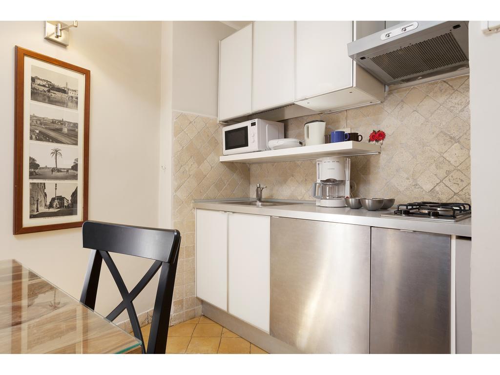 Apartment Via Giulia Rom Exteriör bild